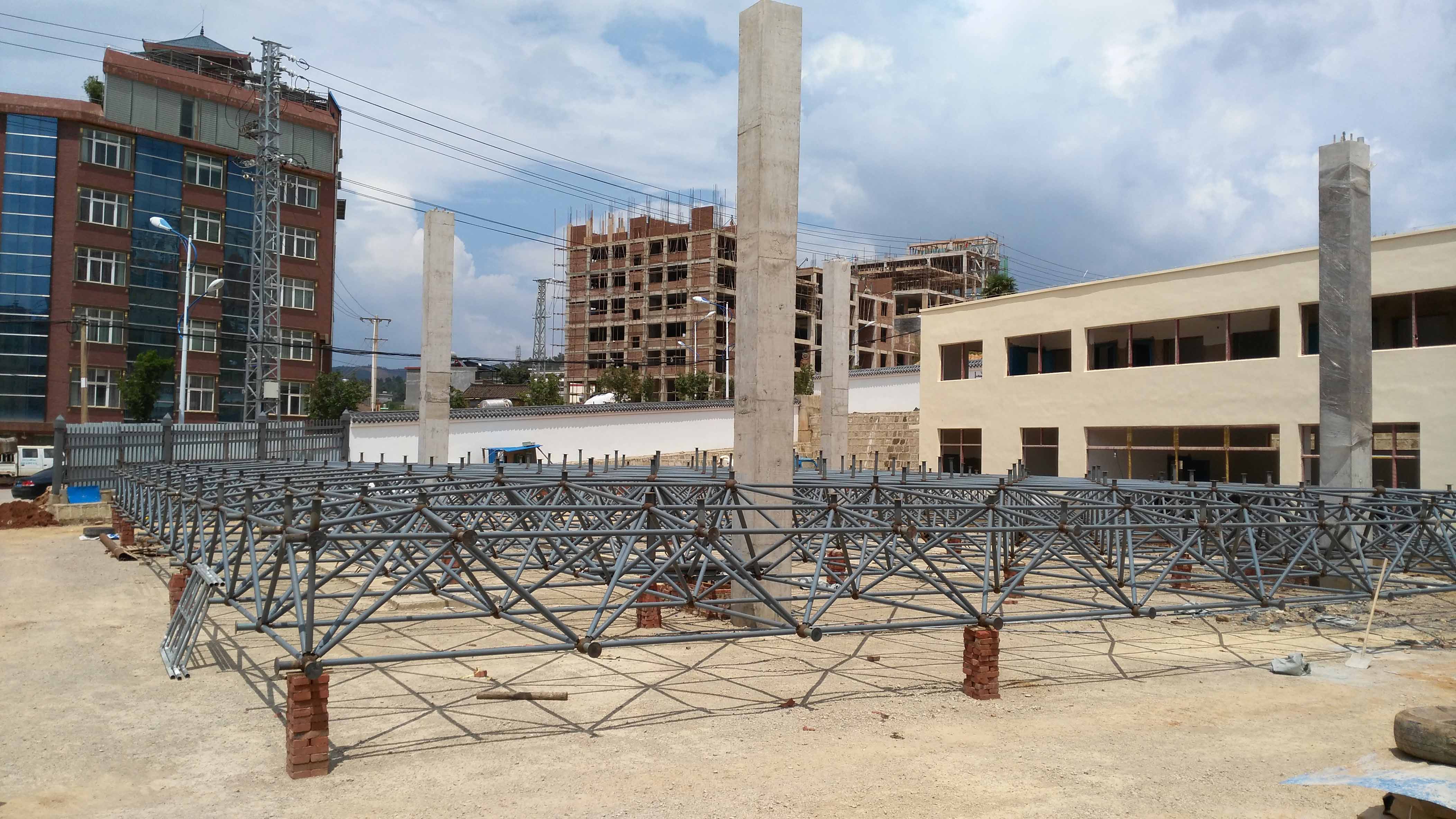 乐陵小型加油站网架