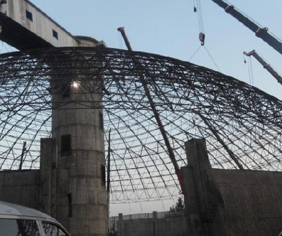 乐陵网架分条或分块安装法